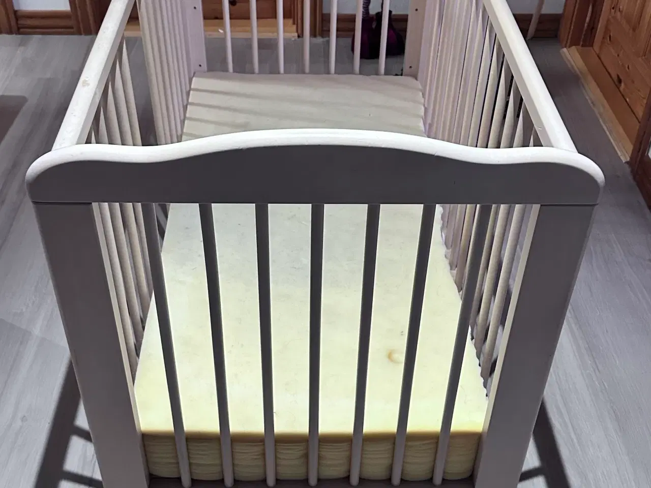 Billede 2 - Gratis Tremmeseng 