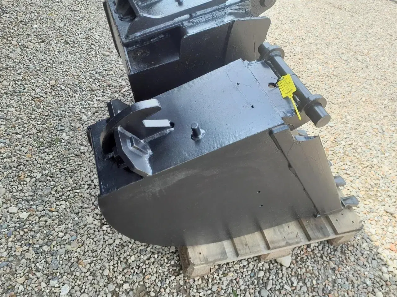 Billede 2 - New Holland RENDESKOVL 30CM VIBY