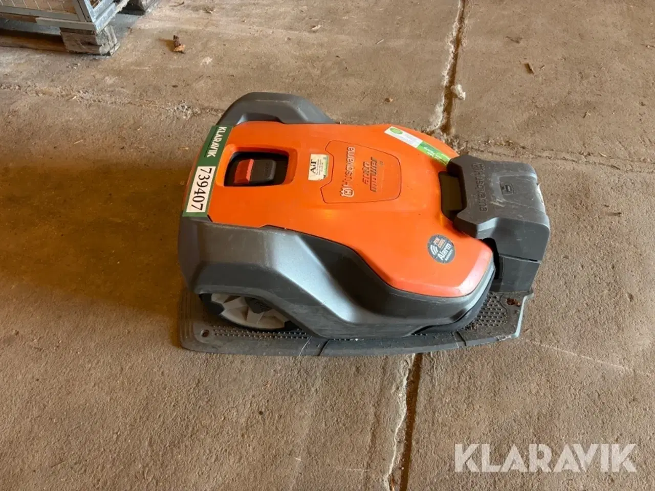 Billede 6 - Robot plæneklipper Husqvarna 520 med ladestation