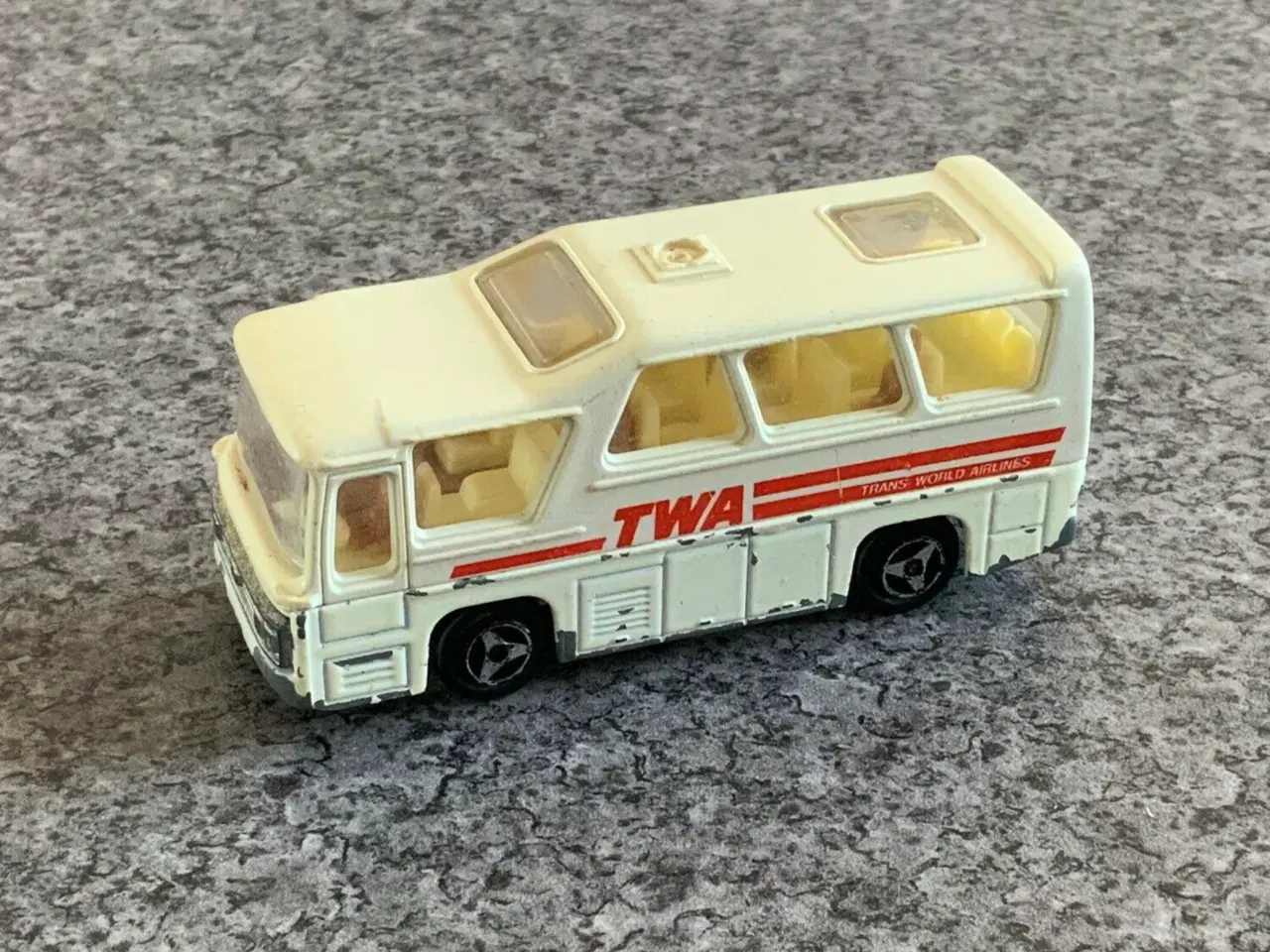 Billede 3 - Majorette No. 262 TWA Minibus 