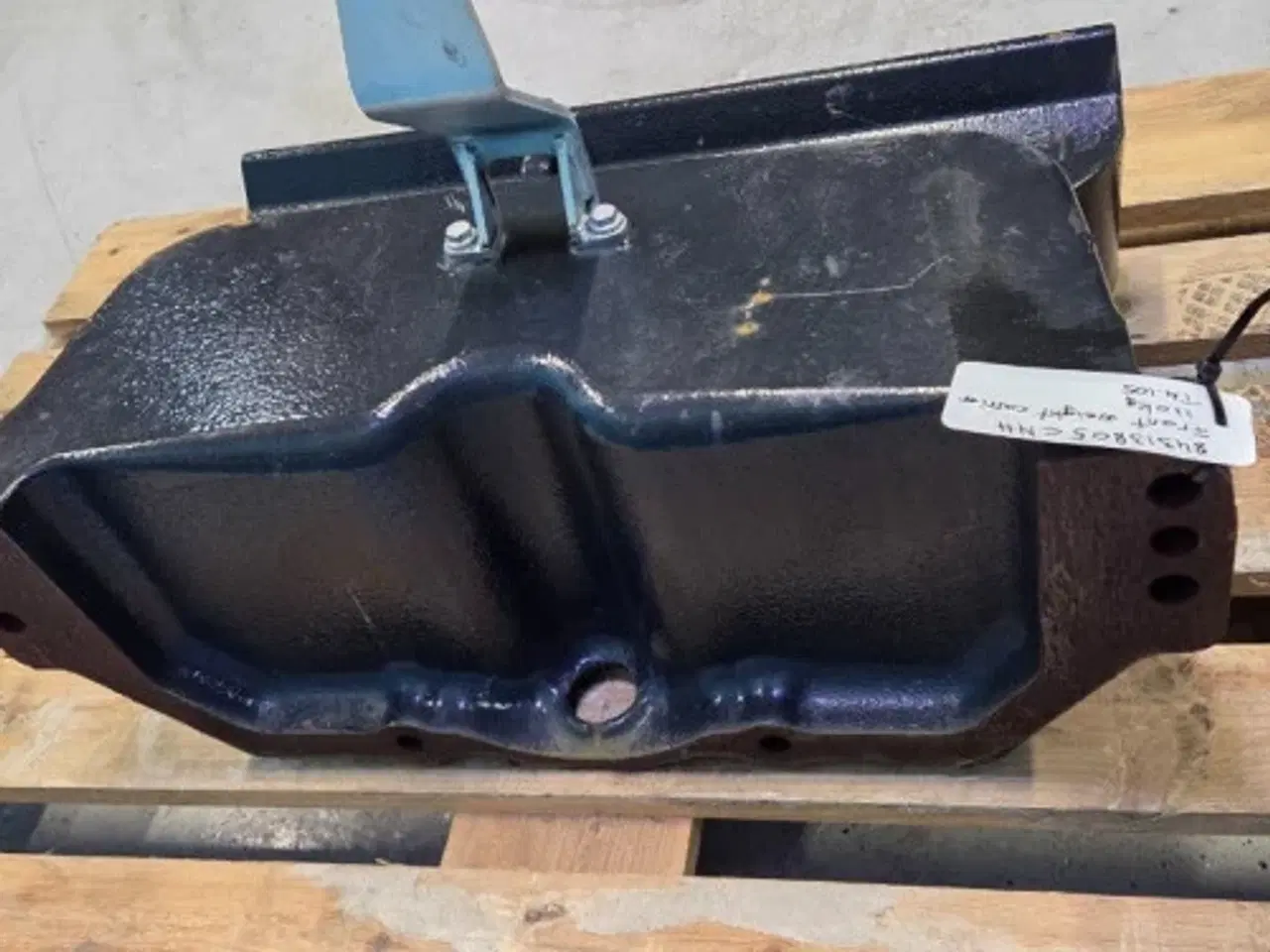 Billede 6 - New Holland T4.105 Frontvægt 84313805