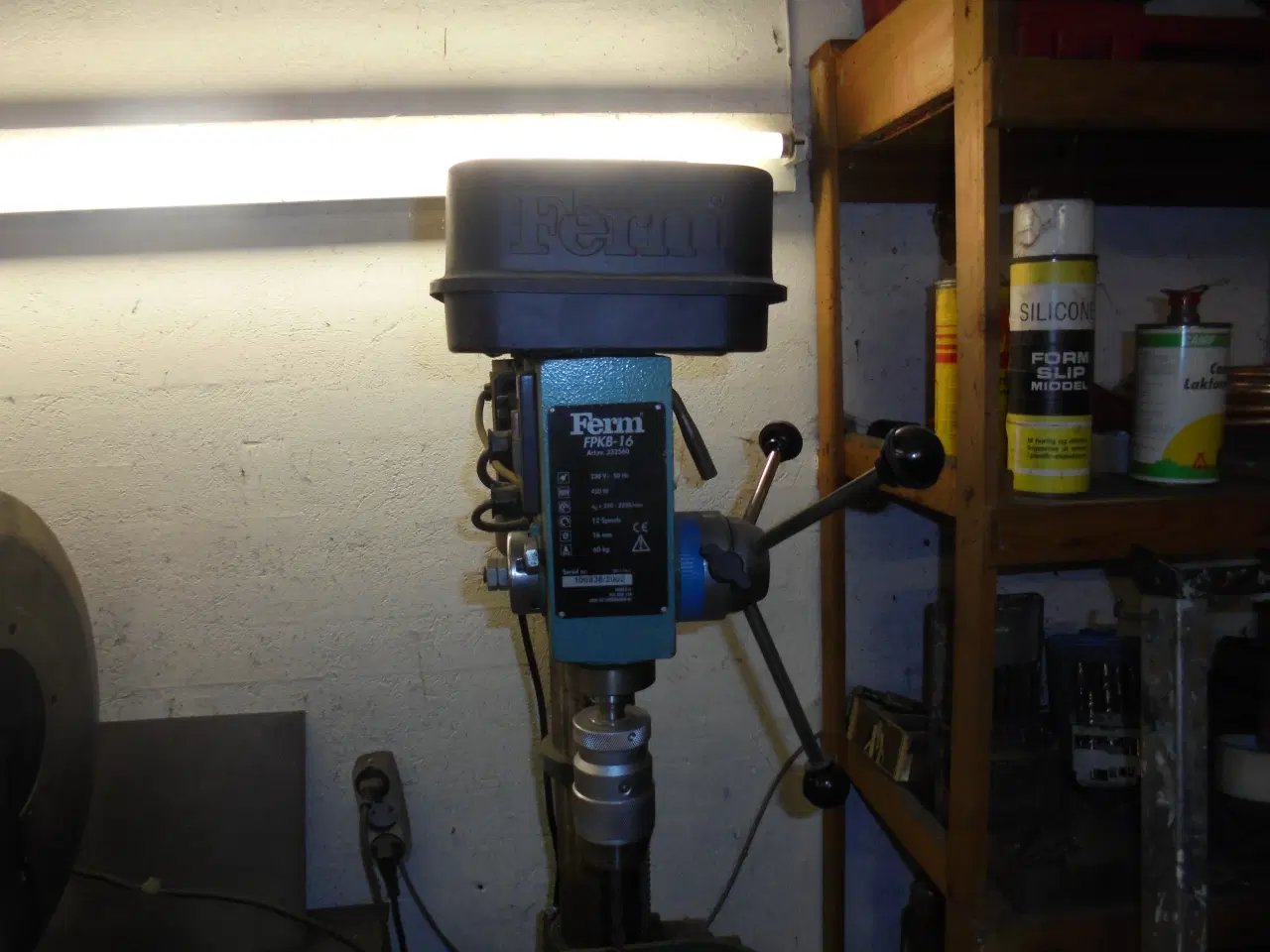 Billede 1 - Ferm Gulvborestander