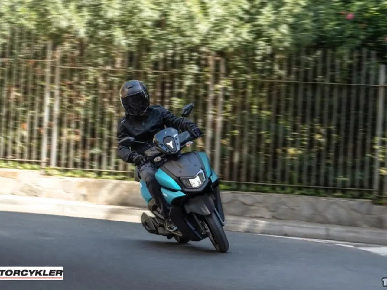 Billede 9 - Yamaha RayZR Anodised Red