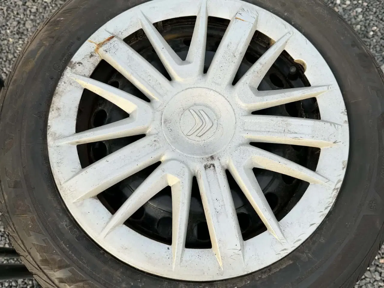 Billede 2 - 15" Stålfælge Citroën med vinterdæk