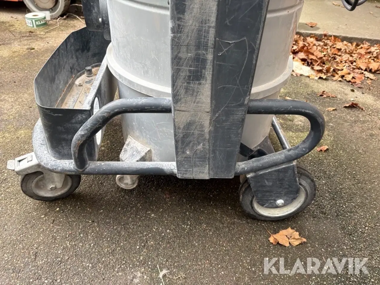 Billede 9 - Industristøvsuger Nilfisk S2 L