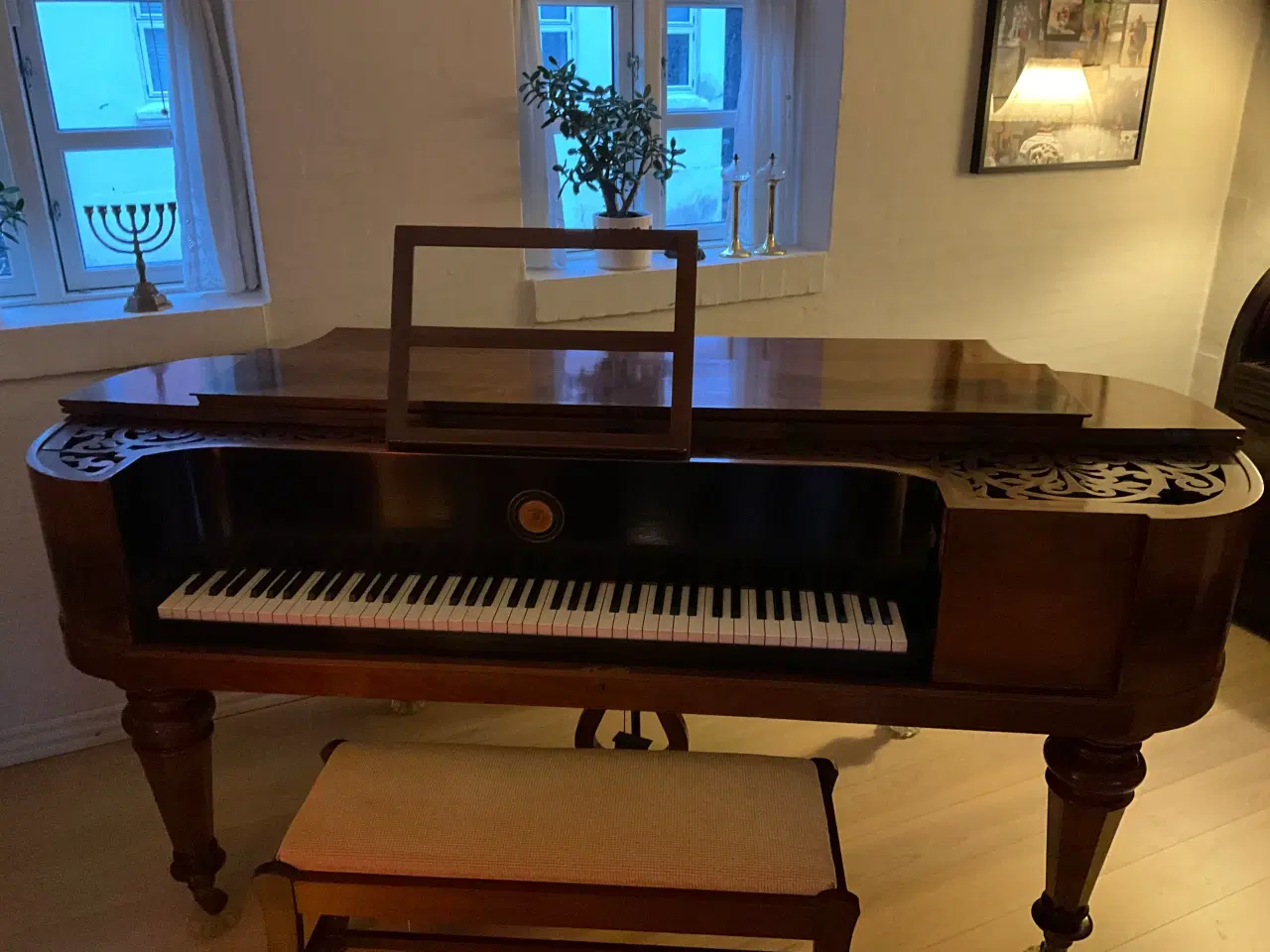 Billede 1 - Taffel klaver fra 1872