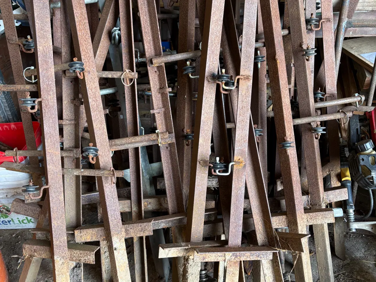 Billede 1 - Plasthegns pæle og hjørnepæle