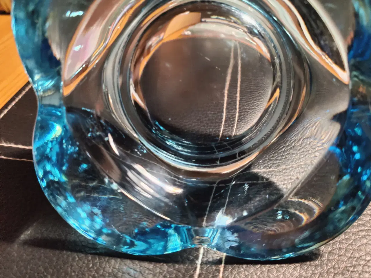 Billede 3 - Glasskål med form, turkis