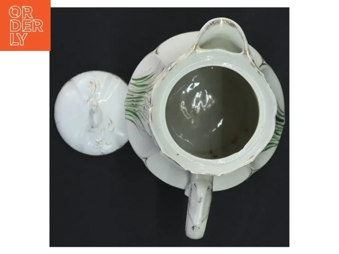 Billede 4 - Antik hvid porcelænskande med blomsterdekoration, Bing & Grøndahl (str. 25 x 13 cm)