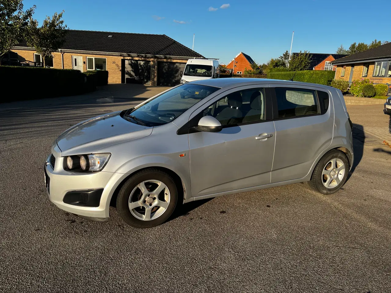 Billede 3 - Chevrolet Aveo, benzin, nysynet og nyserviceret