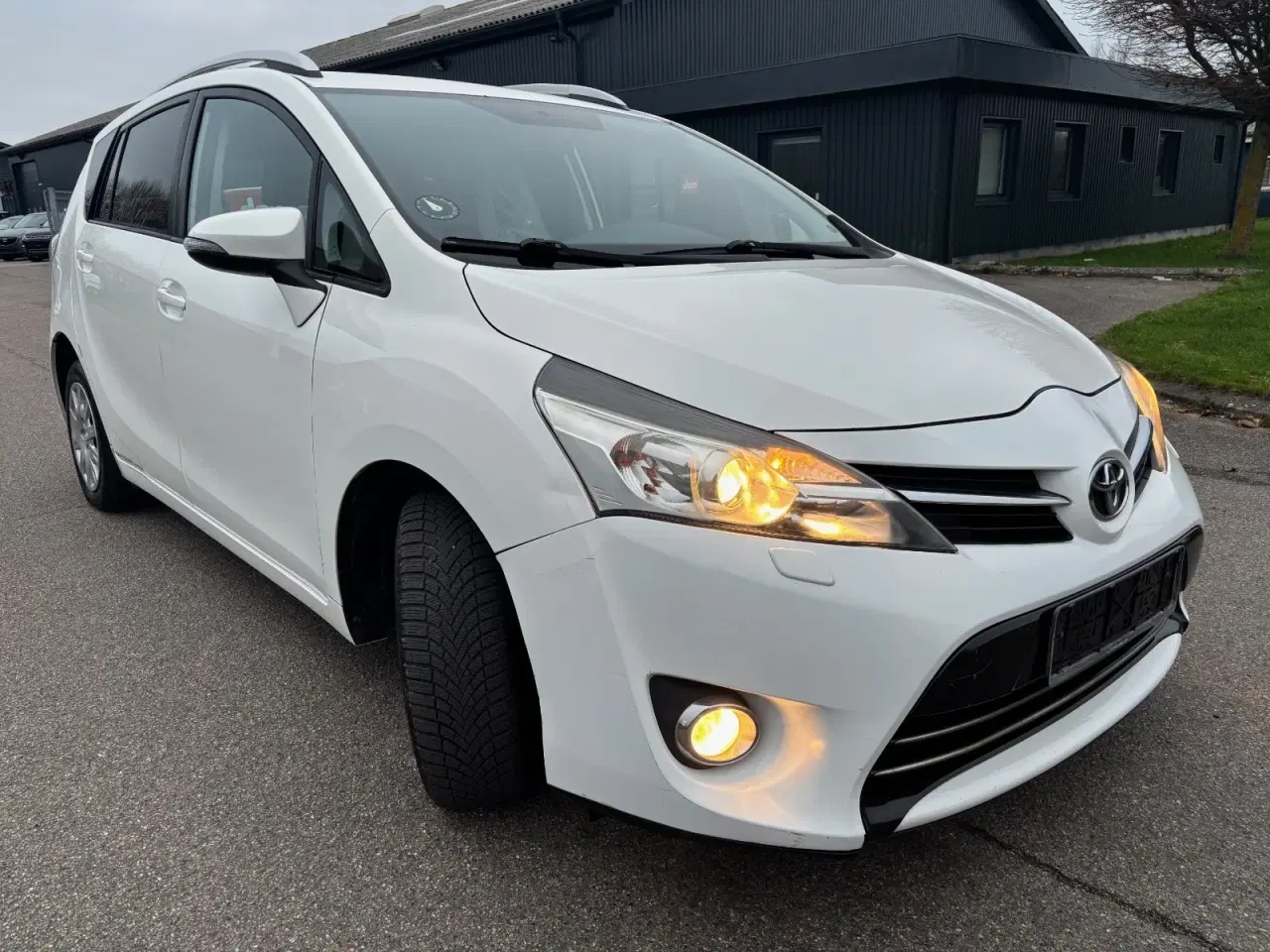 Billede 2 - Toyota Sportsvan 2,0 D-4D T2 Vision