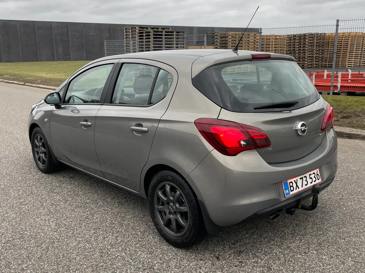 Billede 3 - Opel Corsa - lav km tal 