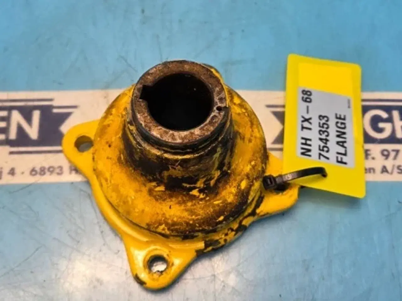 Billede 8 - New Holland TX68 Flange 754353