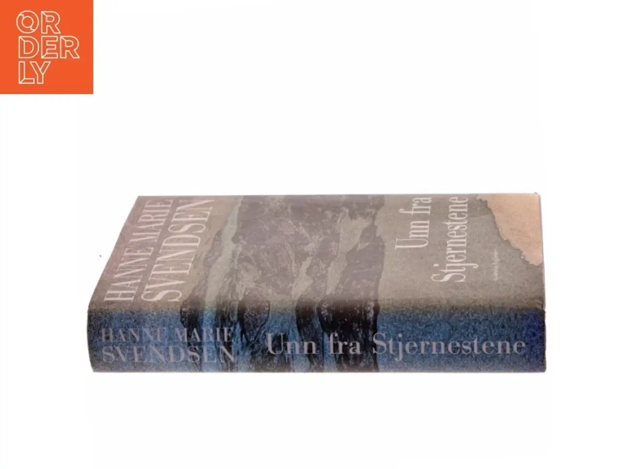Billede 2 - Unn fra Stjernestene : en roman fra det gamle Grønland af Hanne Marie Svendsen (f. 1933) (Bog)