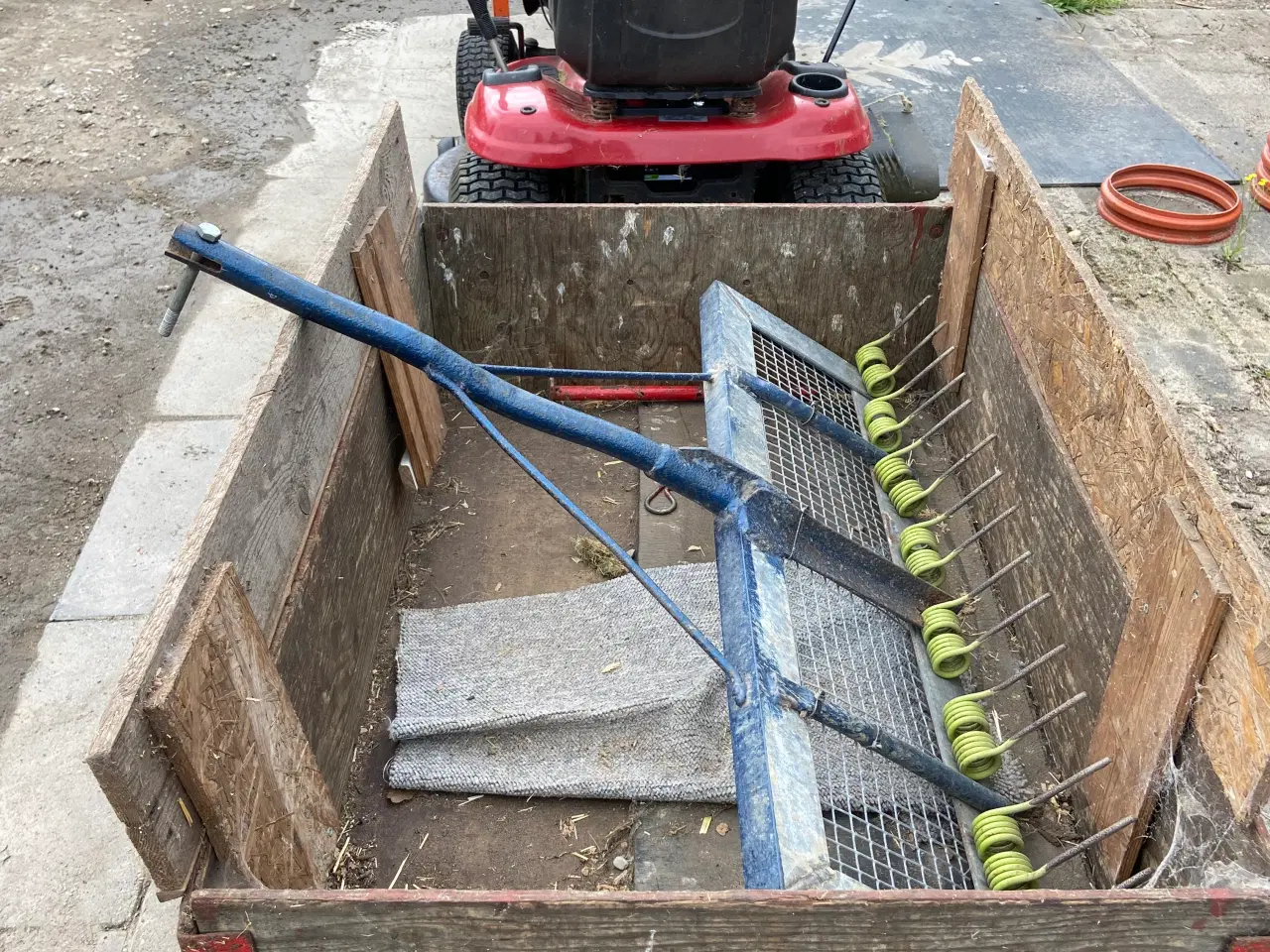 Billede 4 - Craftsman LTS2000 havetraktor med vogn og rive