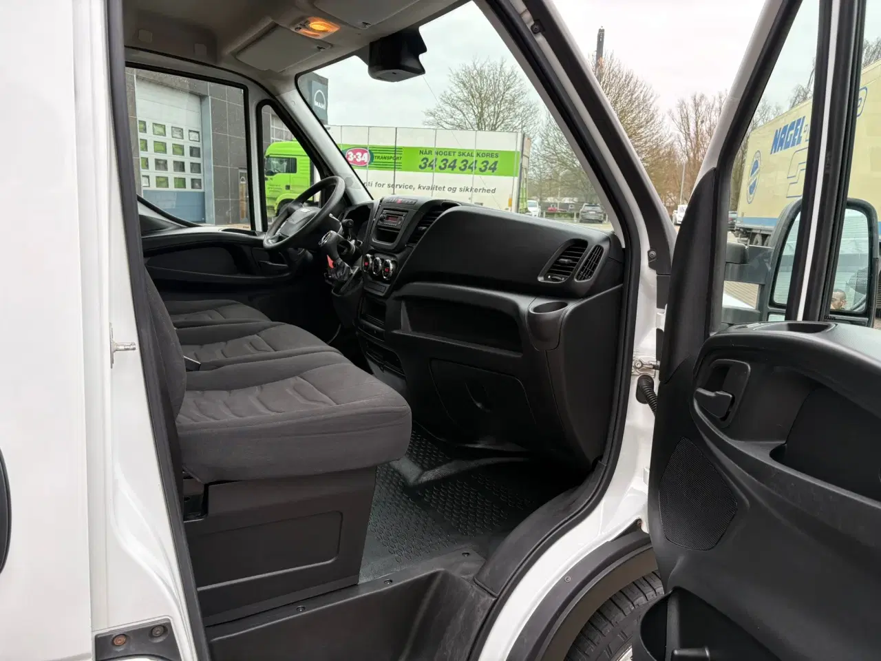 Billede 9 - Iveco Daily 2.3D 35S13 12M3 Aut, Kassevogn