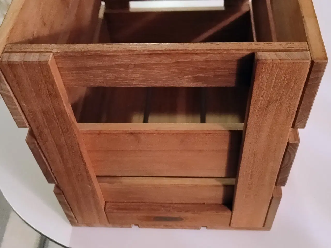 Billede 3 - Trip trap/Skagerak teak træ kasse sælges