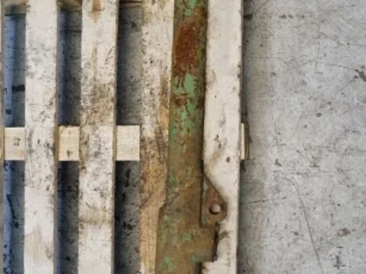 Billede 3 - John Deere 4040 R.H. Liftarm AR80666