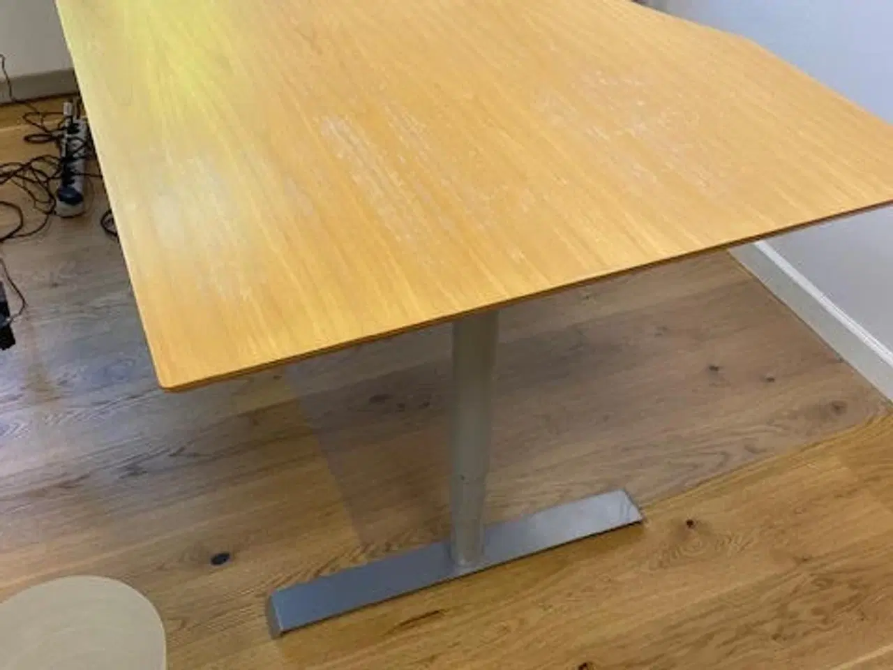 Billede 1 - Hæve sænkebord
