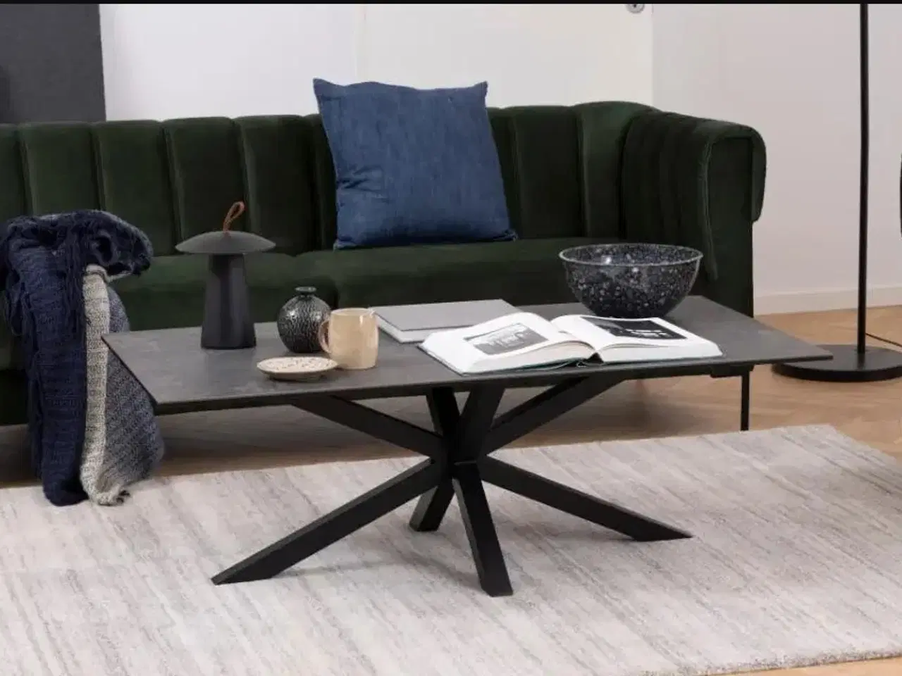 Billede 2 - Heaven spisebord og sofabord