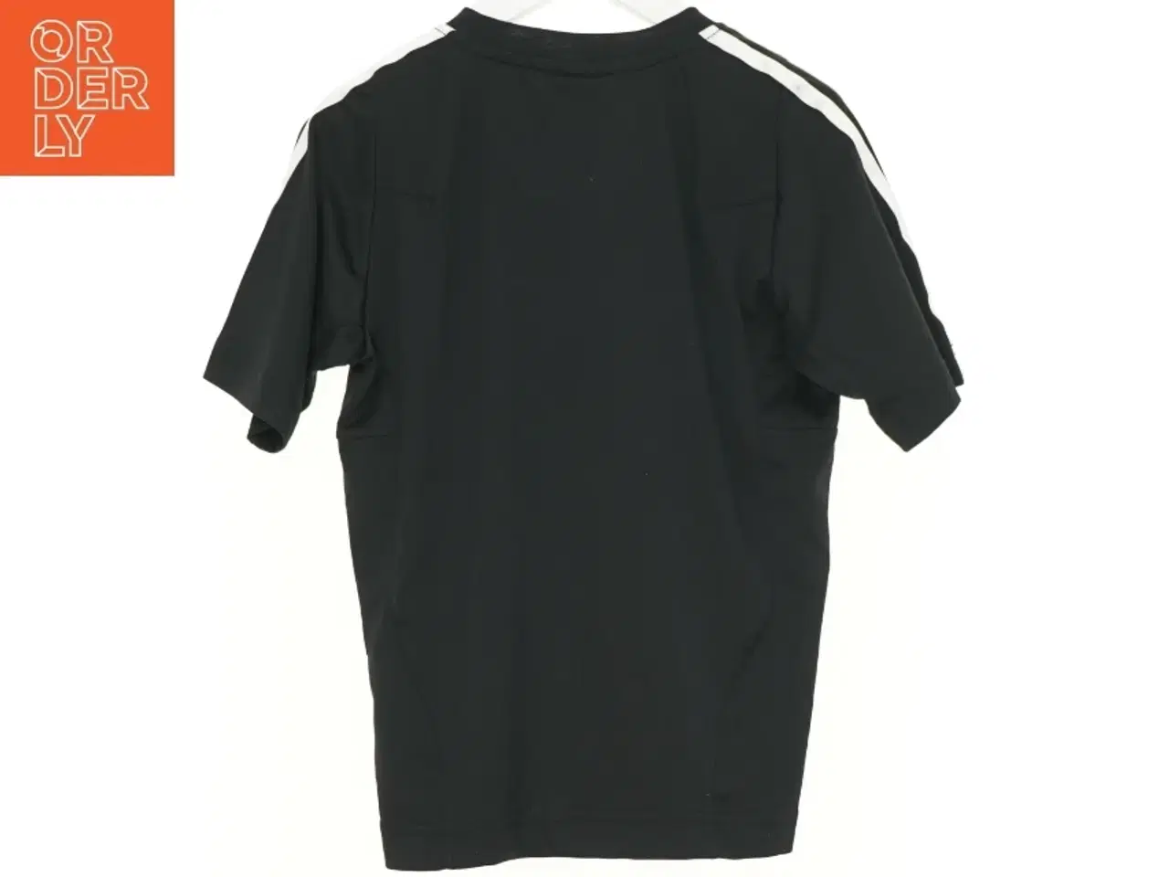 Billede 2 - T-Shirt fra Adidas (str. 128 cm)