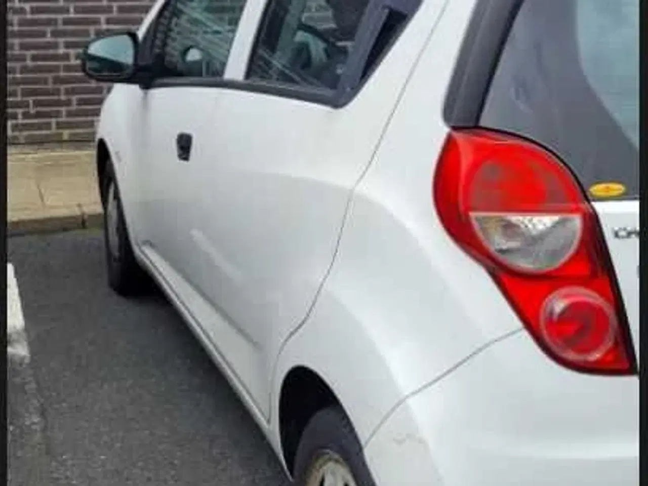 Billede 2 - Flot lille bil med lav årlig afgift