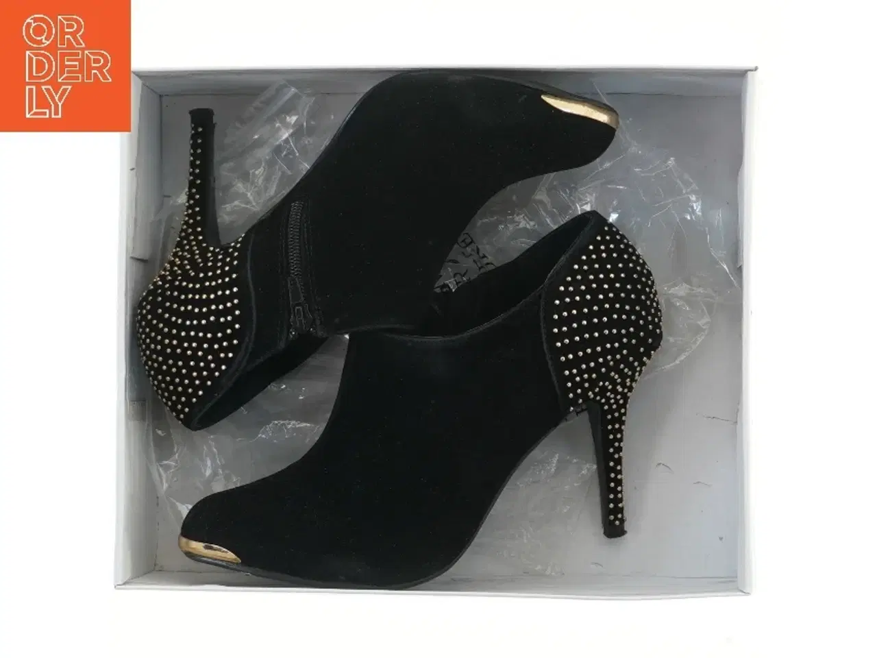 Billede 2 - Støvletter med nitter (str. 37-38 )