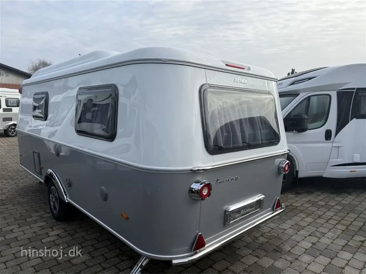 Billede 20 - 2026 - Eriba Touring 620 Legend kult vogn fra Eriba med sovetag fra Hinshøj Caravan