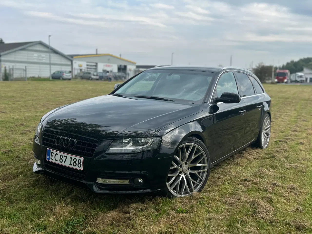 Billede 1 - Frisk Nysynet Audi a4 2.0 TDI 2011