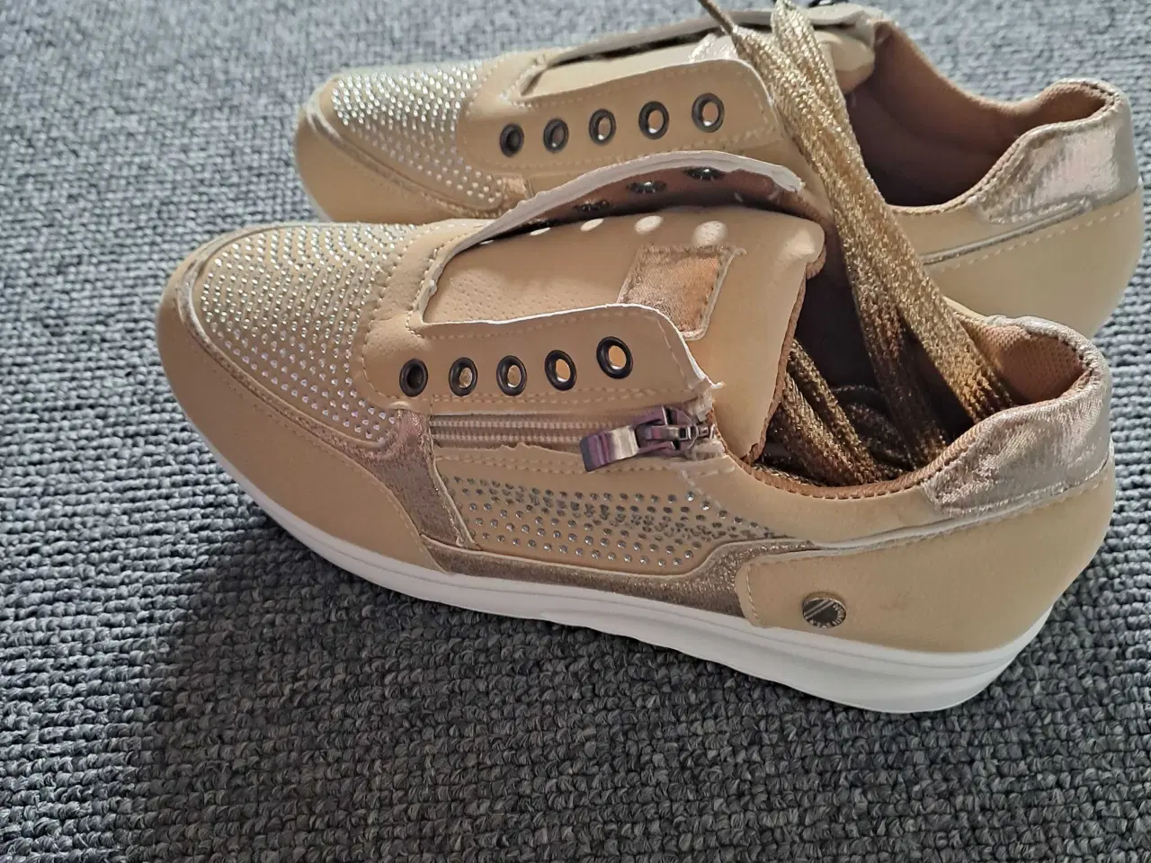 Billede 9 - Loppemarked på Margrethevang 17 Faaborg 