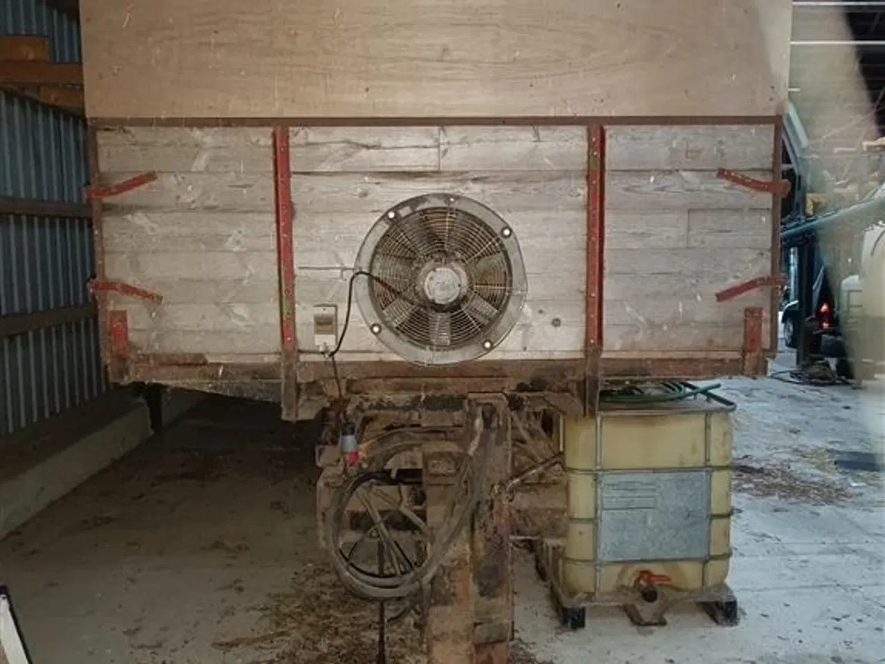 Billede 3 - - - - Tørrevogn ca. 15- 16 tons lastbil vogn