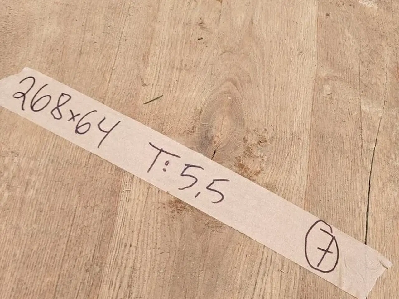 Billede 2 - 1 stk. Egetræsplanke str. 268 x 64 x 5,5