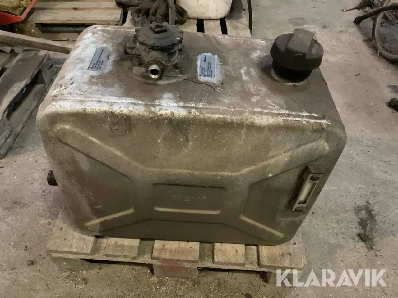 Billede 2 - Tank til hydraulikolie Kopi AH105L 1x2``