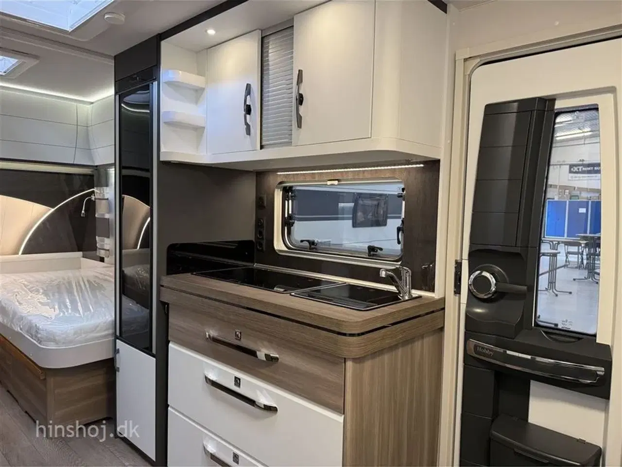 Billede 4 - 2025 - Hobby Excellent Edition 495 UL   Super flot enkelsengsvogn i de flotte farver fra Hinshøj Caravan