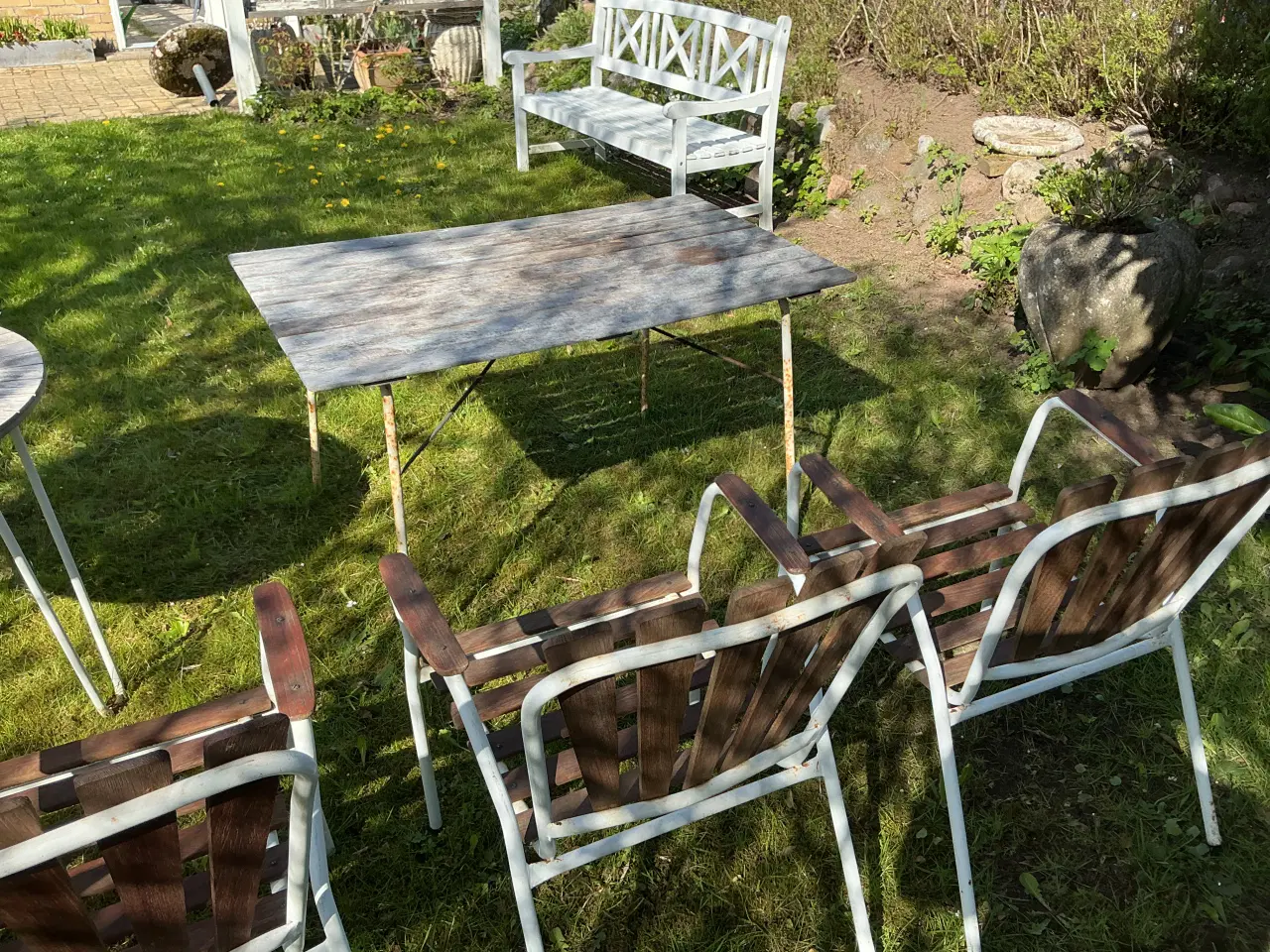 Billede 7 - Marguerit haveborde 2 stk og 4 stole alt er gammel