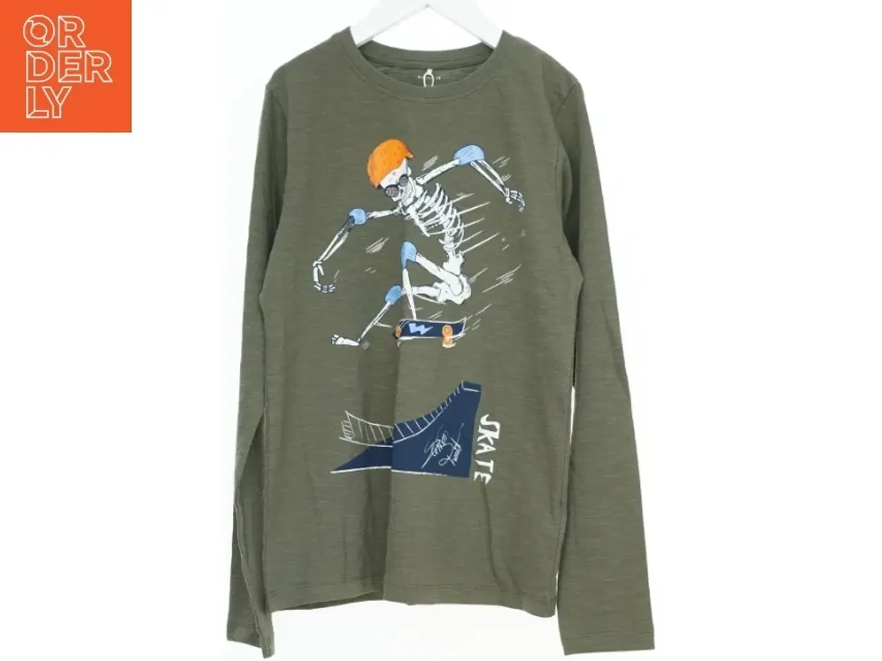 Billede 1 - Langærmet t-shirt med skelet grafik fra Name It (str. 152)