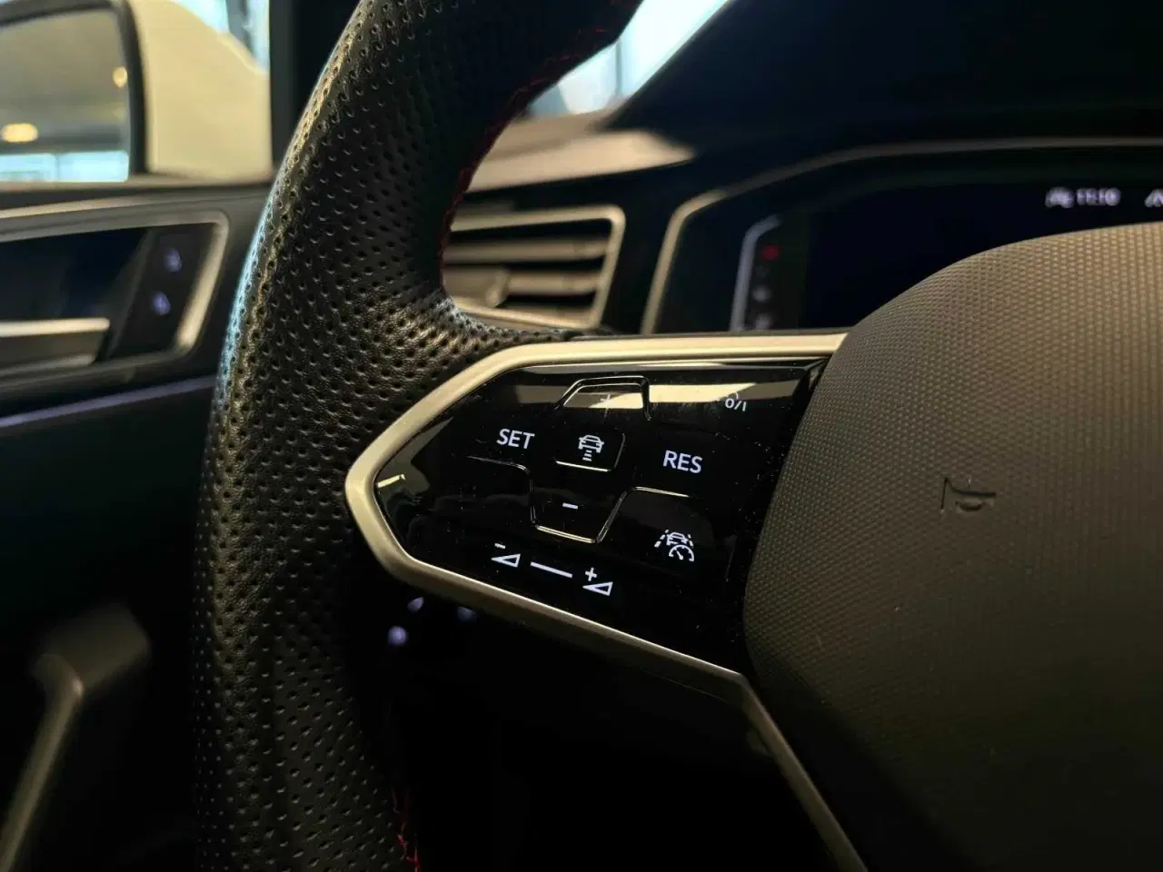 Billede 6 - VW POLO GTI MED FÅ KØRTE KM.