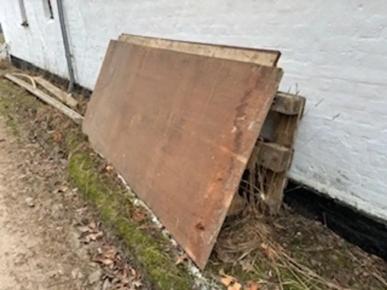 Billede 8 - Diverse træmateriel og stolper