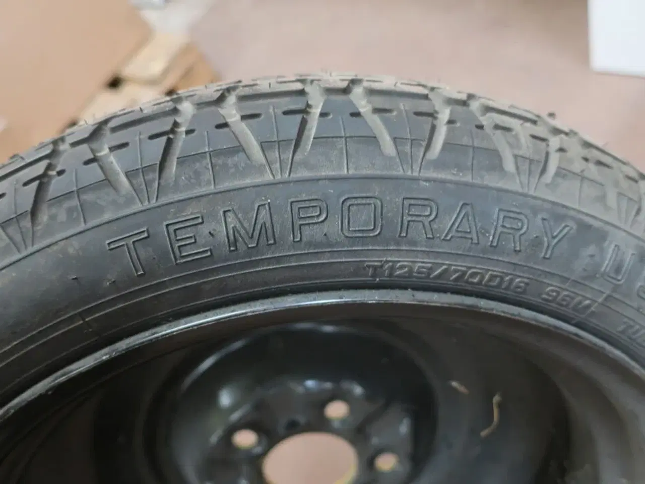 Billede 8 - Hjul T125/70 D16