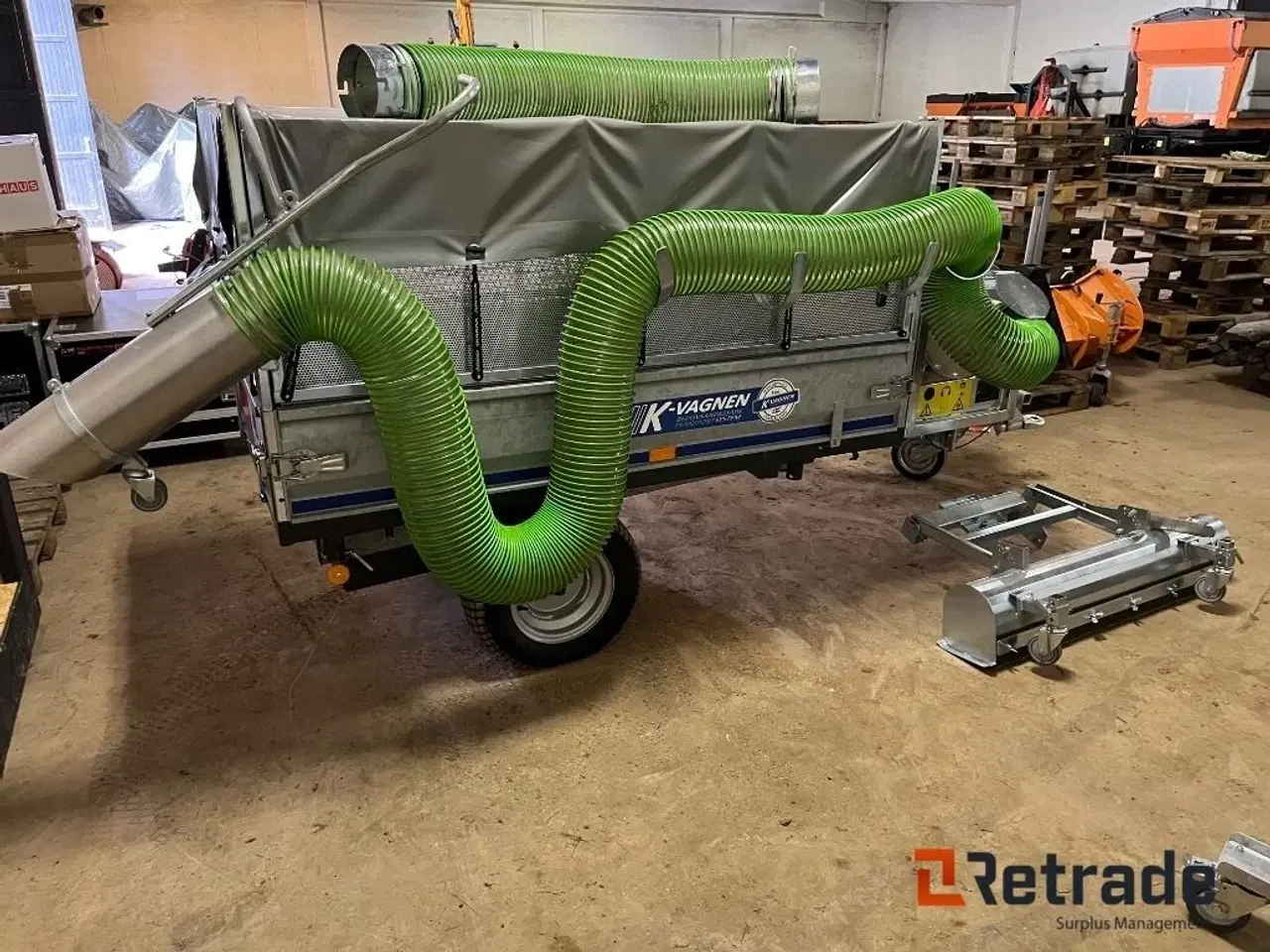 Billede 4 - - - - K-Vagnen K-Sugen løvsuger på trailer