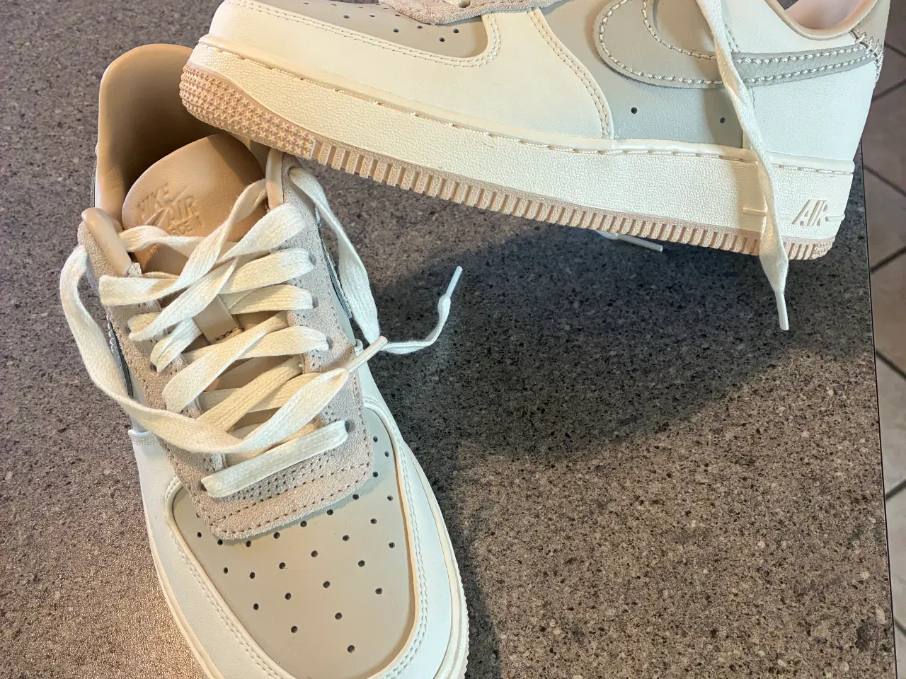 Billede 1 - Helt nye Nike sko