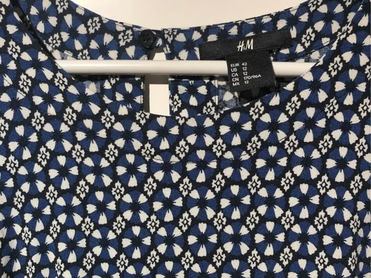 Billede 1 - H&M kjole - Str. 42