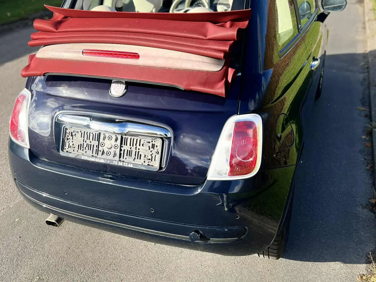 Billede 2 - Velholdt og smart Fiat 500 Cabriolet - KUN KØRT 16