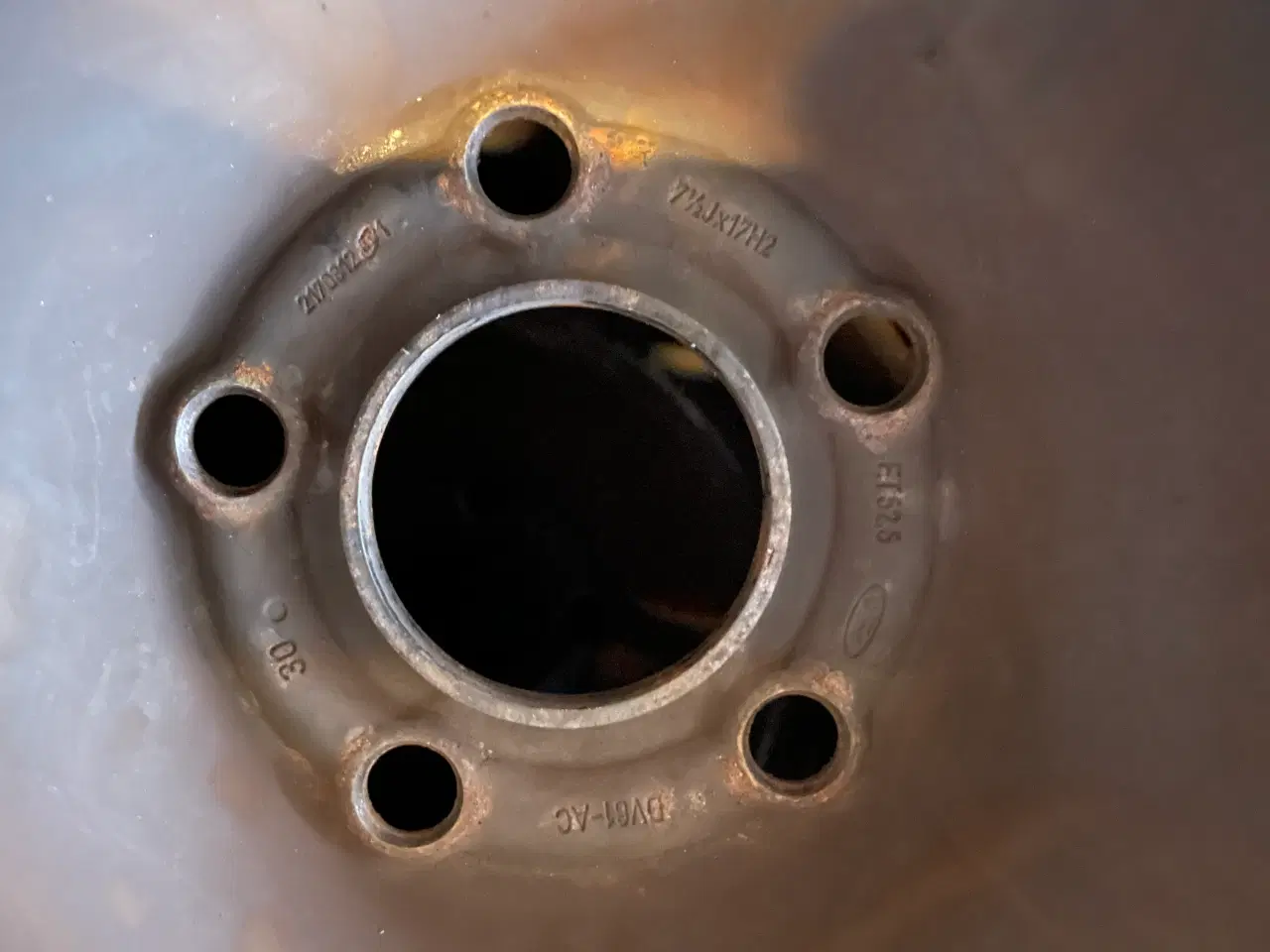 Billede 3 - 4 Michelin Primacy vinterdæk på stålfælge