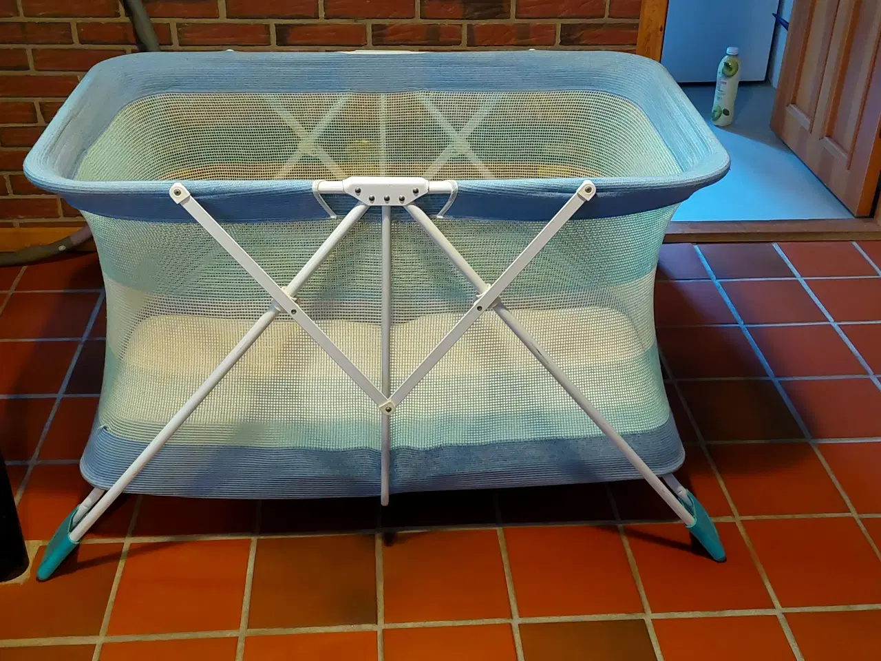 Billede 1 - Weekendseng med net