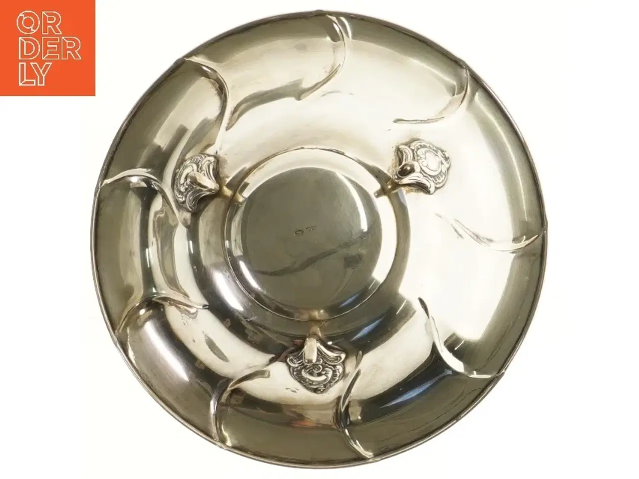 Billede 2 - Sølvskål med dekorative detaljer (str. Ø 25,5 cm)