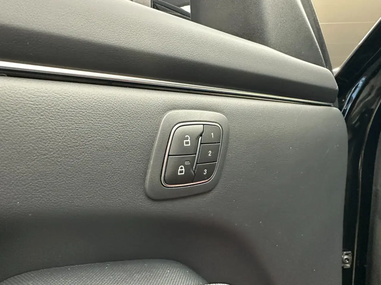 Billede 16 - Ford Mustang Mach-E 75 Premium Standard Range