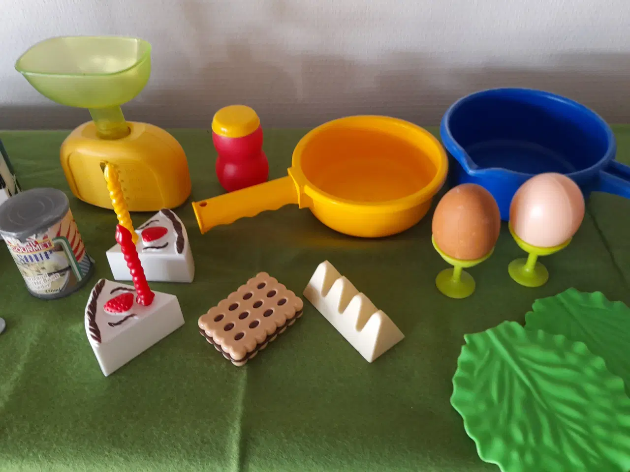 Billede 2 - Legemad, gryder, pander, køkkenvægt m.m