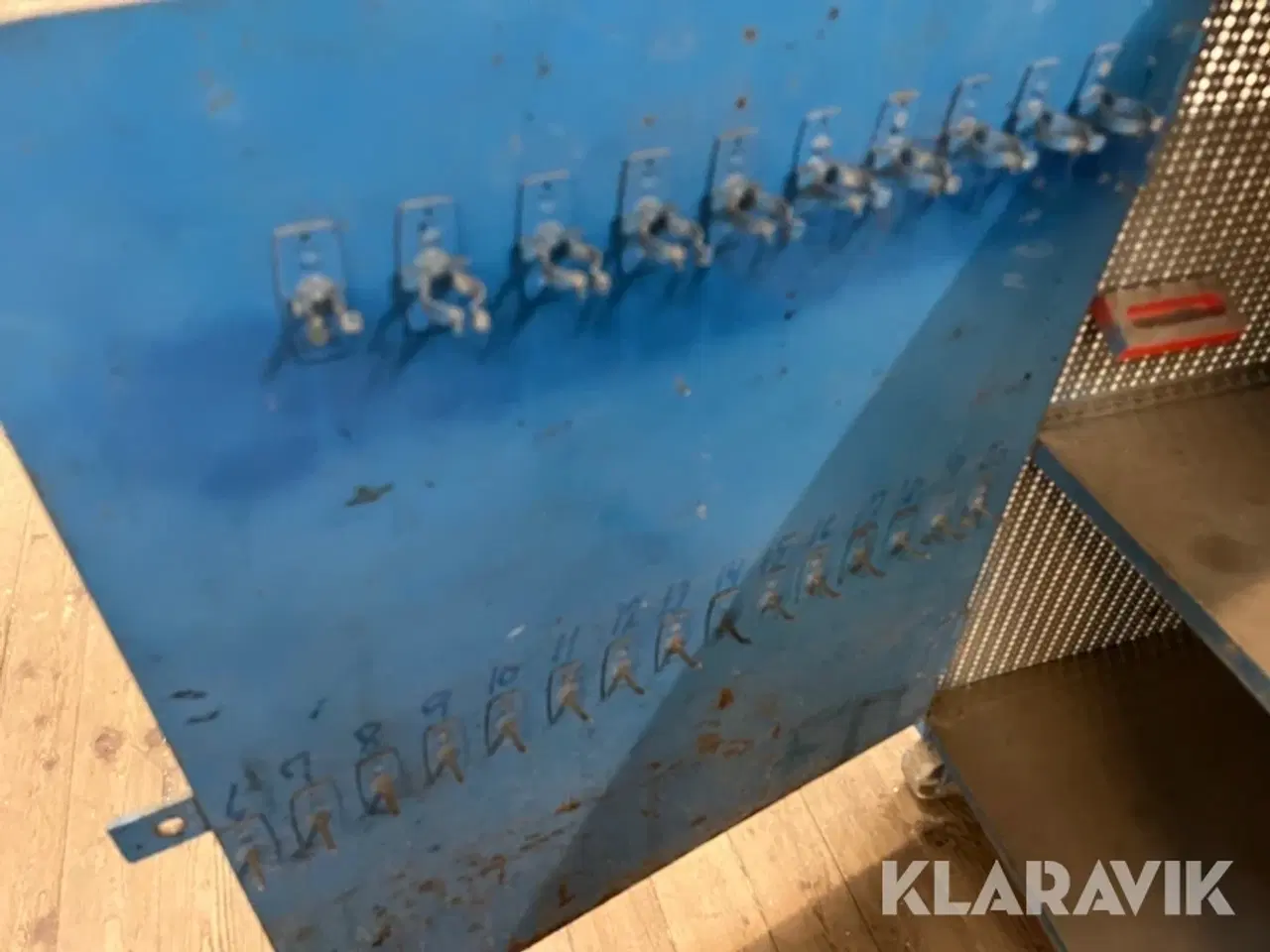 Billede 8 - Arbejdsbord, pladevogn og materielvogn