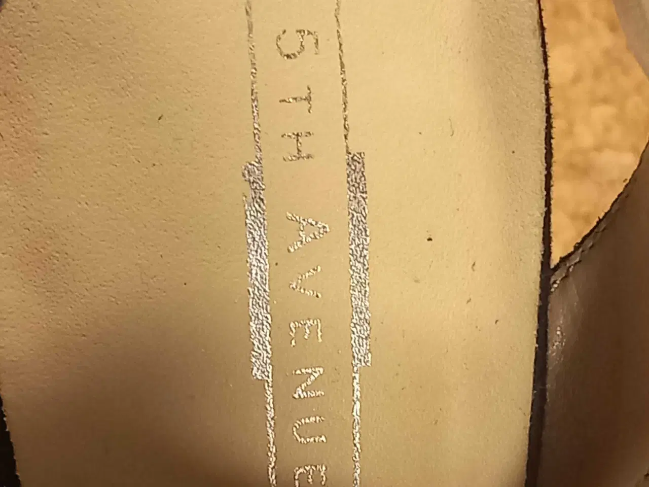 Billede 8 - Sorte højhælede sandaler